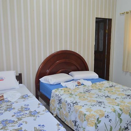 Hotel Andrade ヴィトリア・ダ・コンキスタ エクステリア 写真